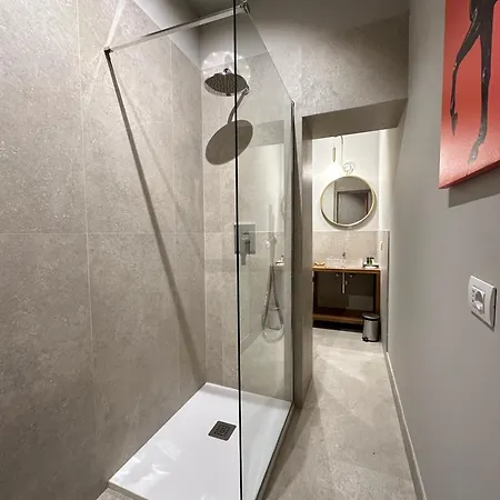 Living 43 - By Palazzo Gozzi B&B