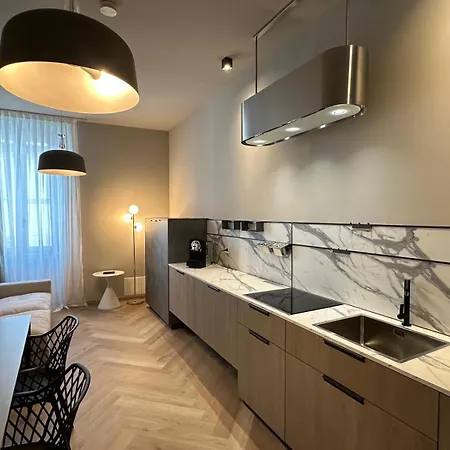 Apartment Living 43 - By Palazzo Gozzi B&B